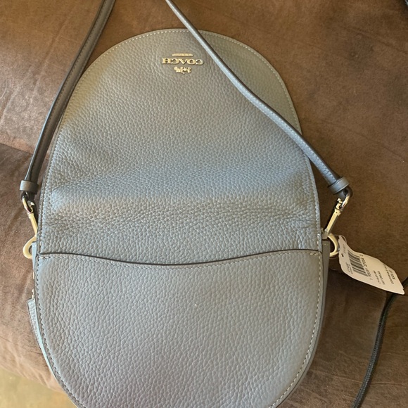 Small Granite Coach purse… New with Tags. Excellent Condition. - Picture 3 of 15